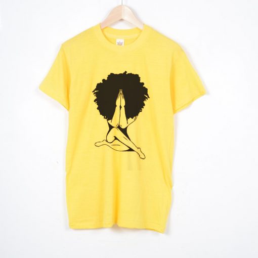 Afro woman Praying yellow T-shirt