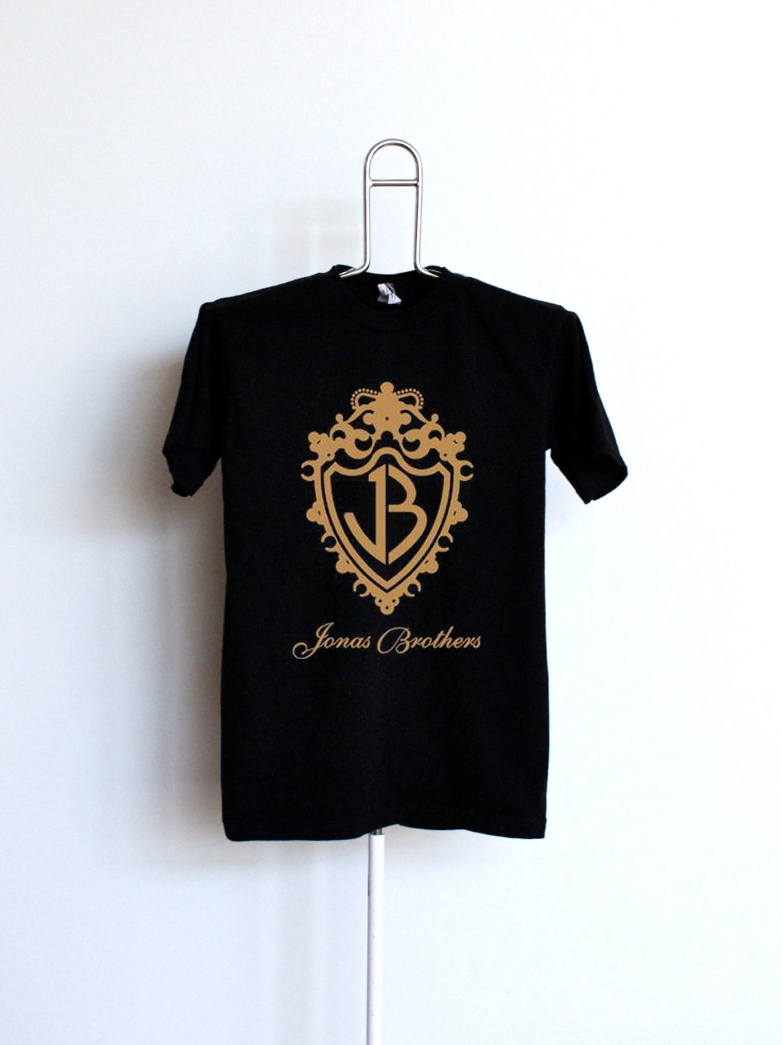 jonas brothers logo shirt