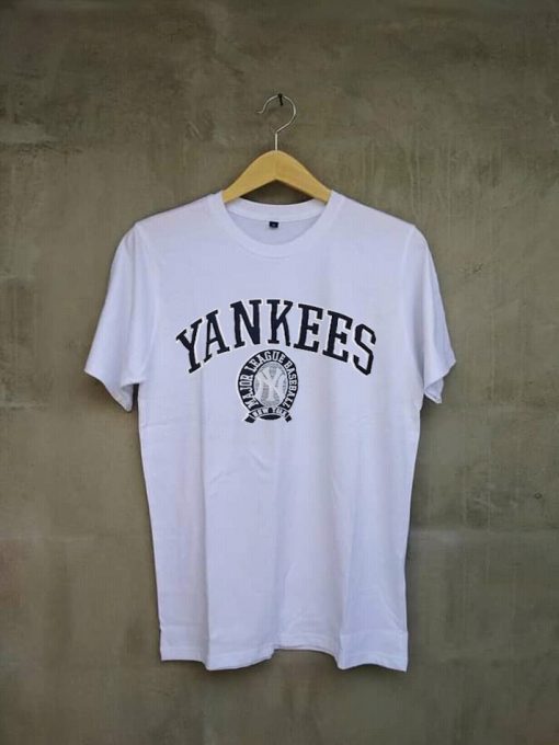 Yankee white tshirts