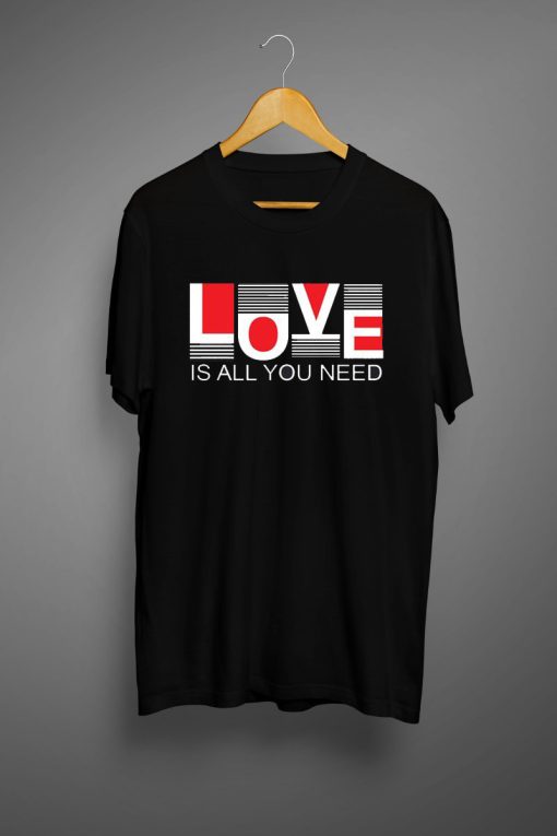 Love is all you need Black T shirts